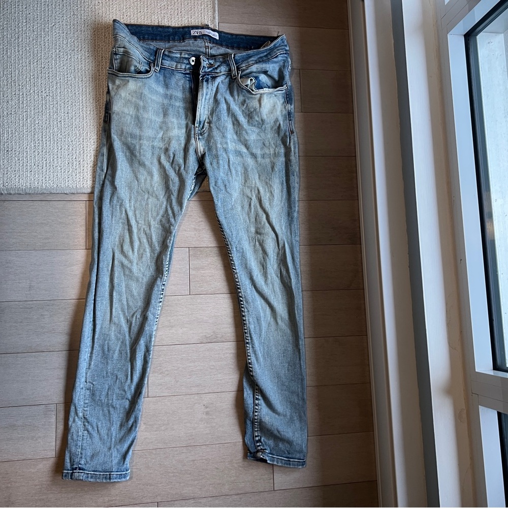 Zara Men’s Skinny Jeans